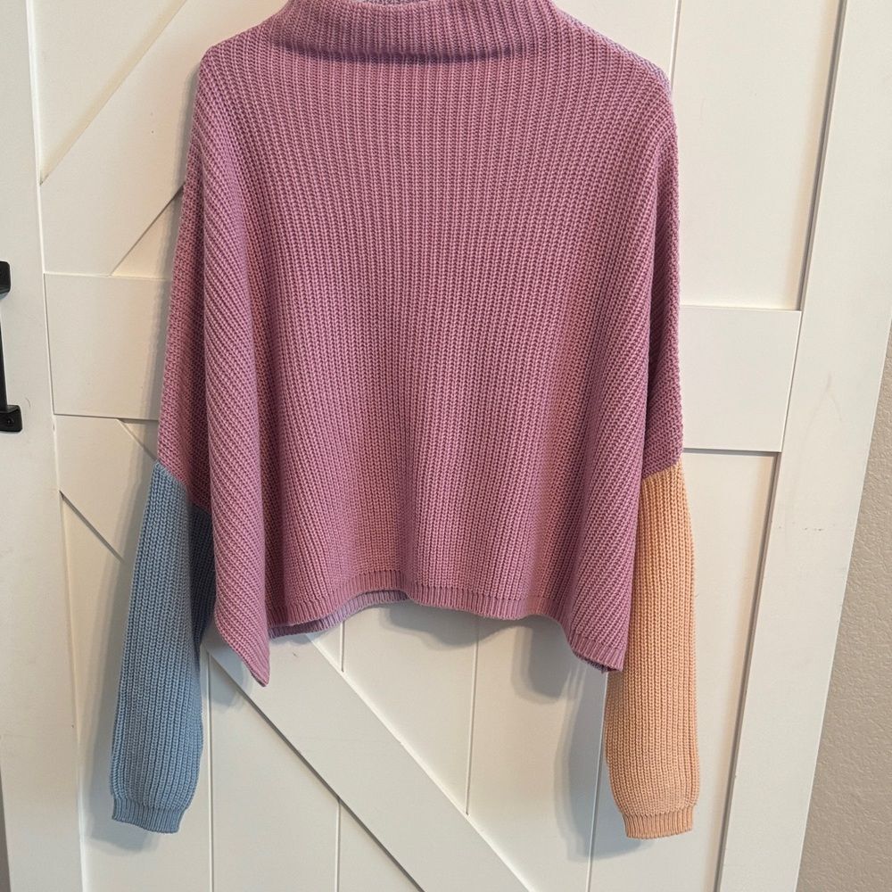 Small Pretty Little Thing Colorblock Mock Neck Sweater Women's Small Chic